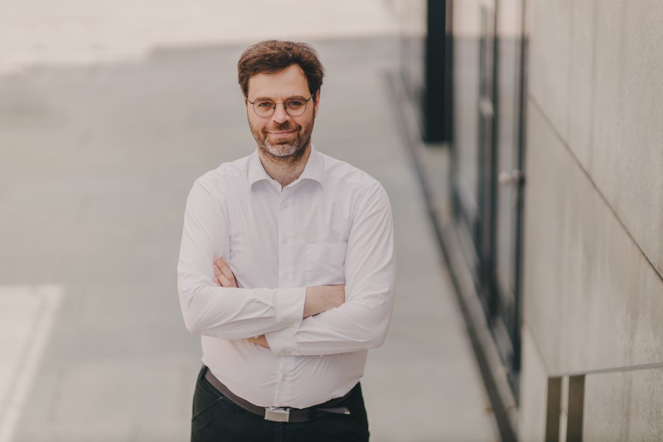 Portrait picture of Dr. Christoph Zrenner